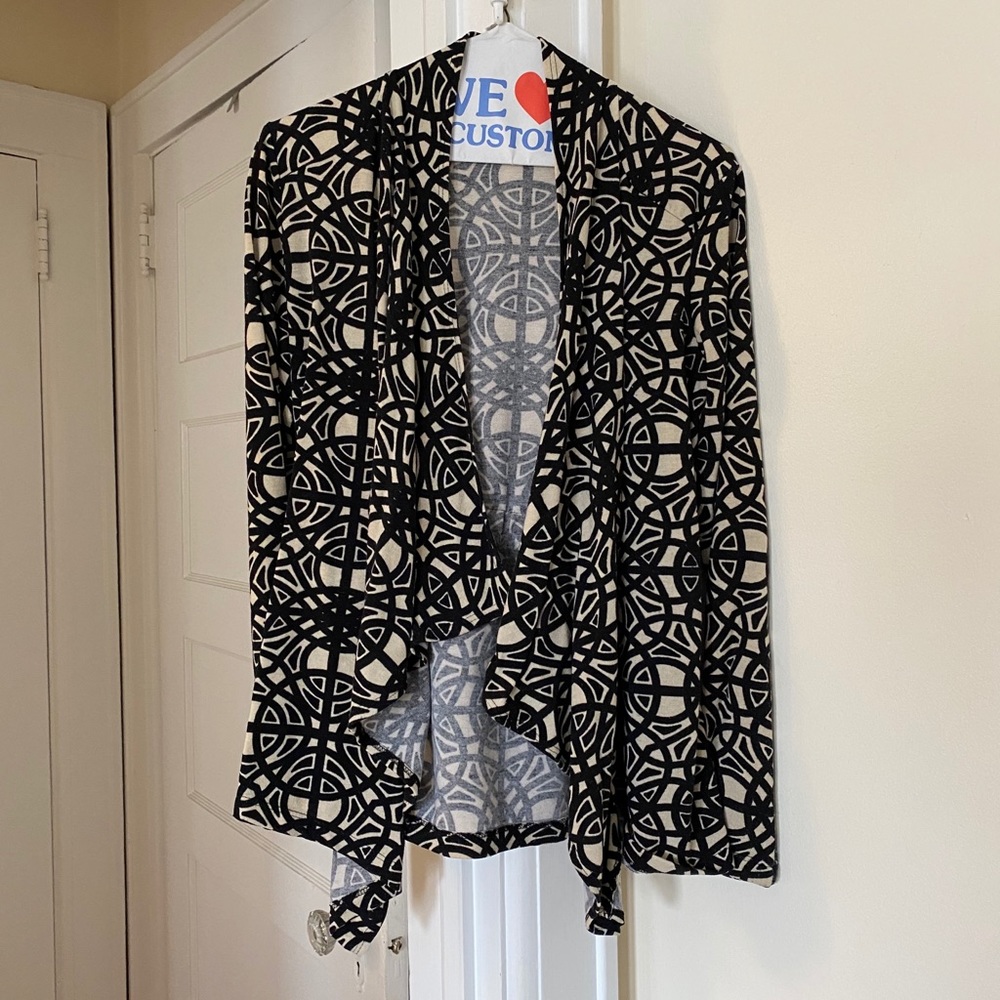 Van Heusen drape front open cardigan - b&w print